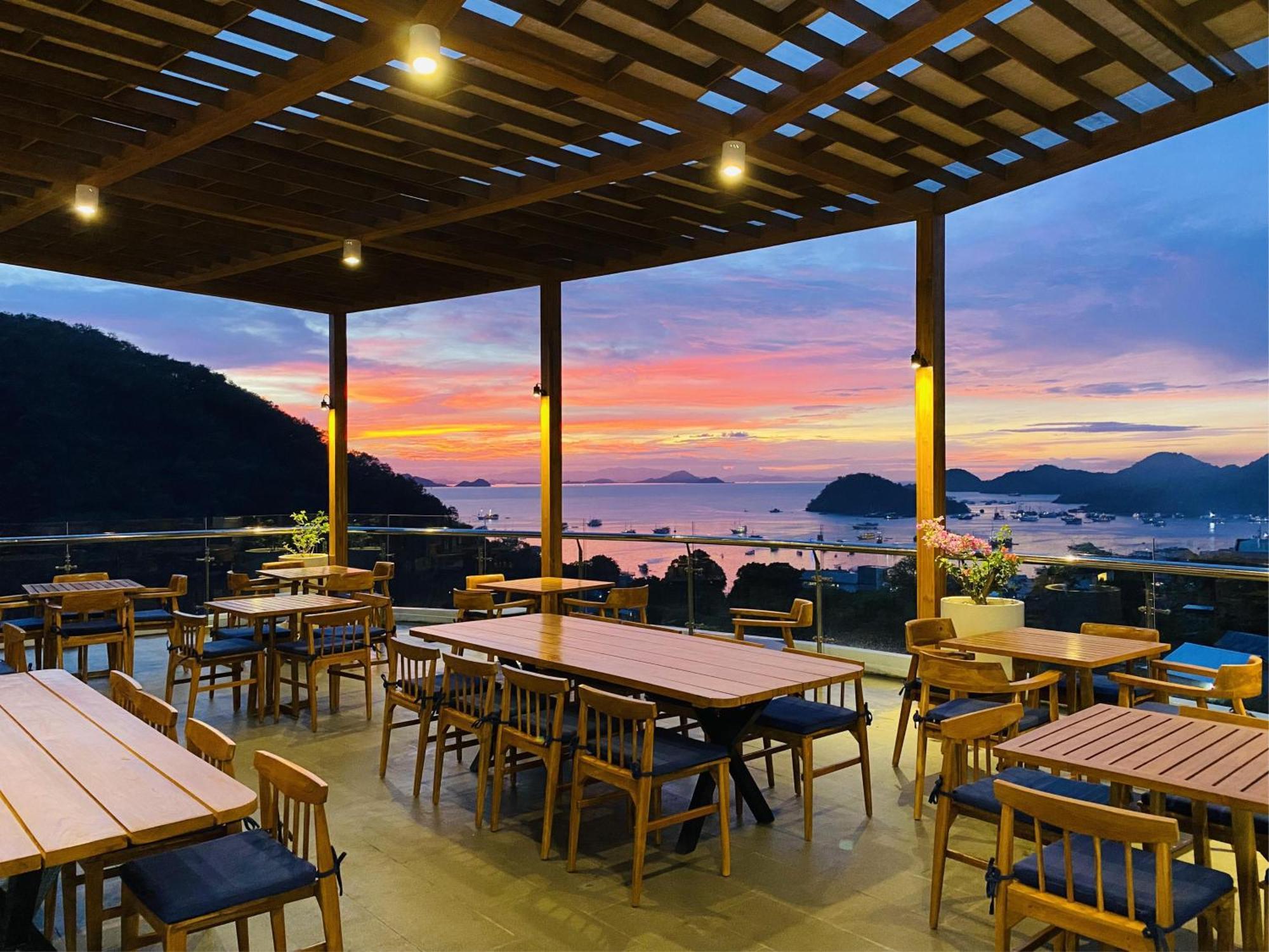 Zasgo Hotel Labuan Bajo Ngoại thất bức ảnh
