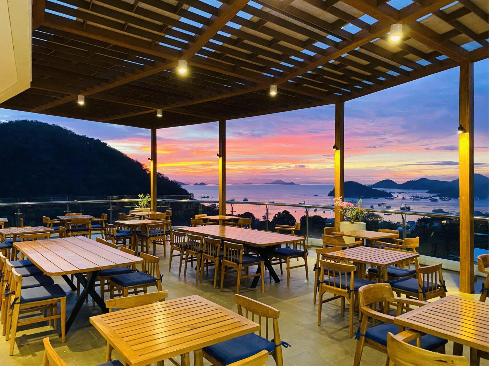 Zasgo Hotel Labuan Bajo Ngoại thất bức ảnh