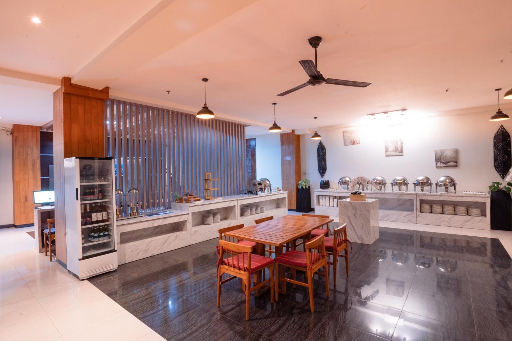 Zasgo Hotel Labuan Bajo Ngoại thất bức ảnh