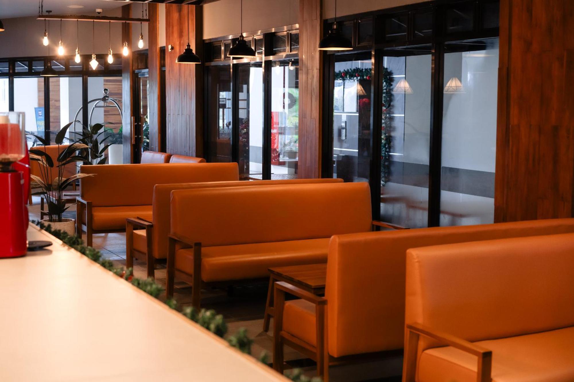 Zasgo Hotel Labuan Bajo Ngoại thất bức ảnh