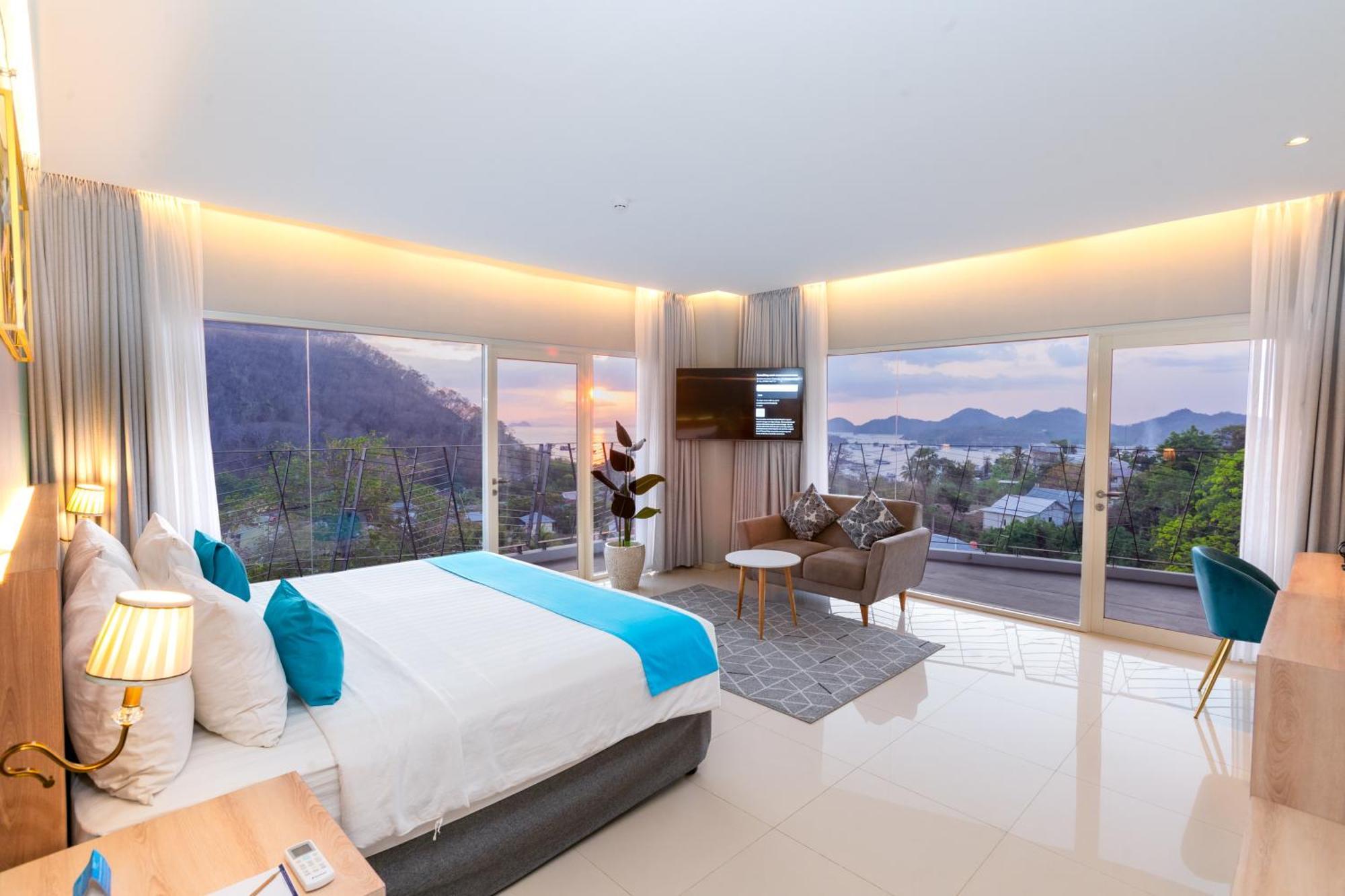 Zasgo Hotel Labuan Bajo Ngoại thất bức ảnh