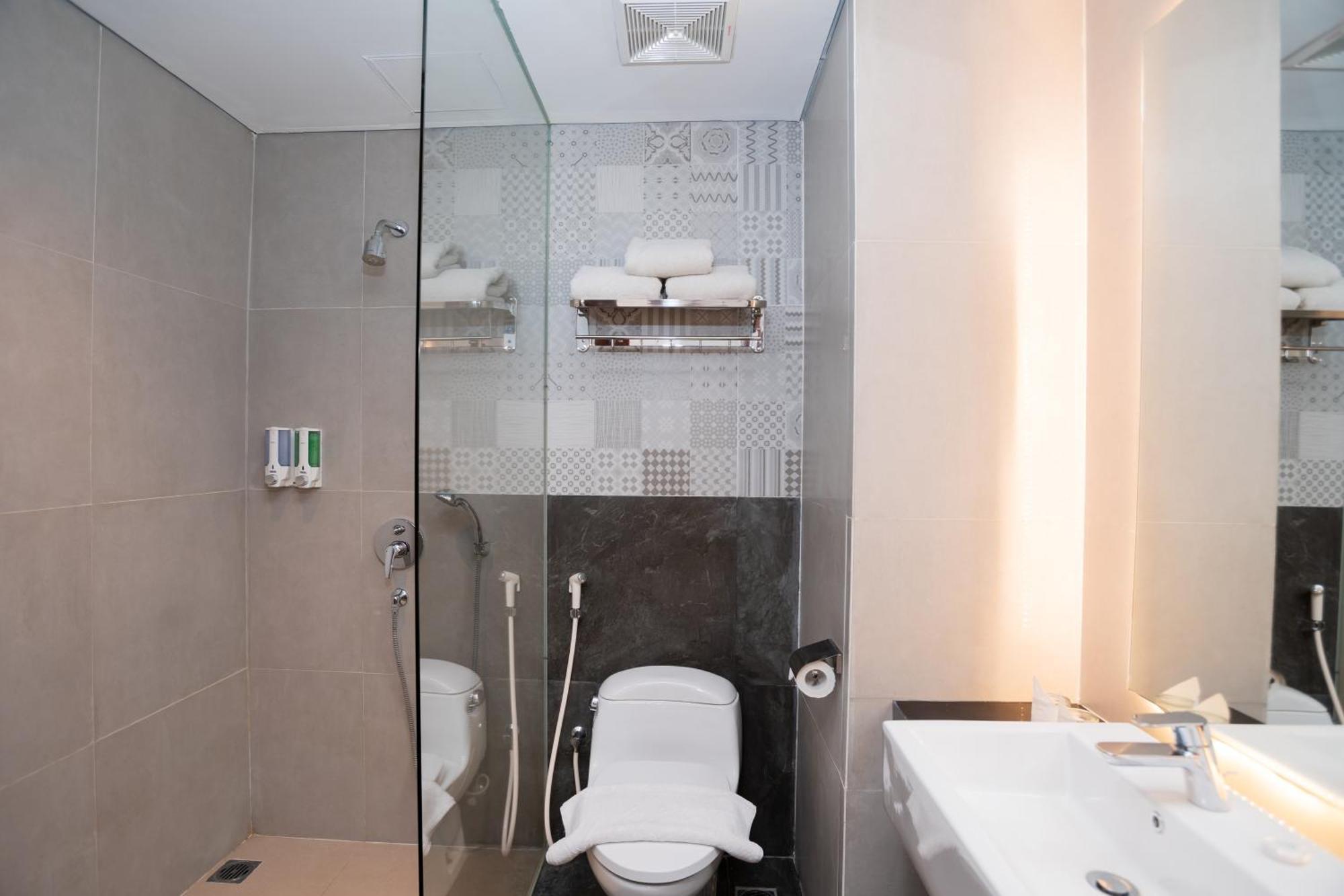 Zasgo Hotel Labuan Bajo Ngoại thất bức ảnh