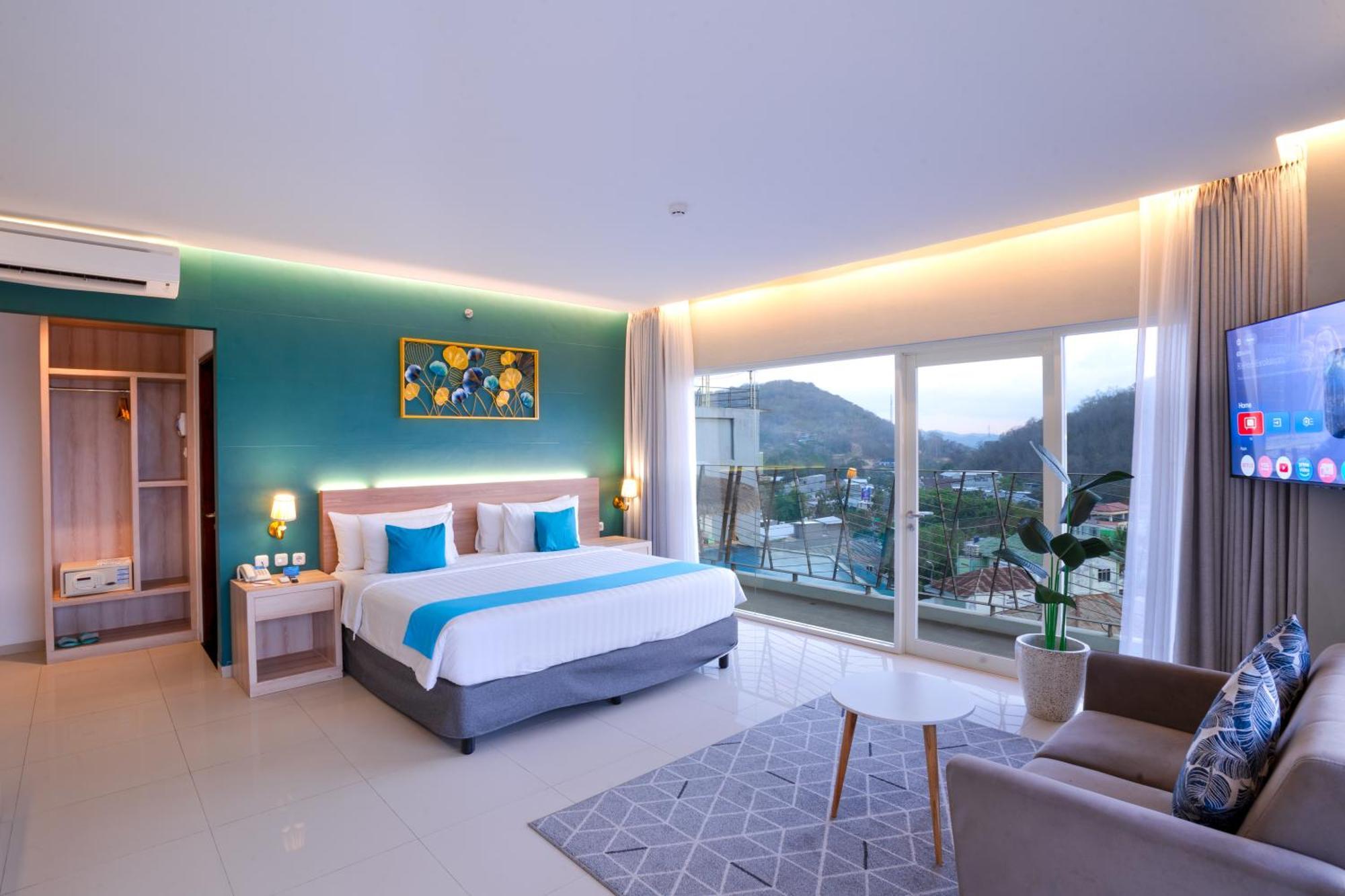 Zasgo Hotel Labuan Bajo Ngoại thất bức ảnh