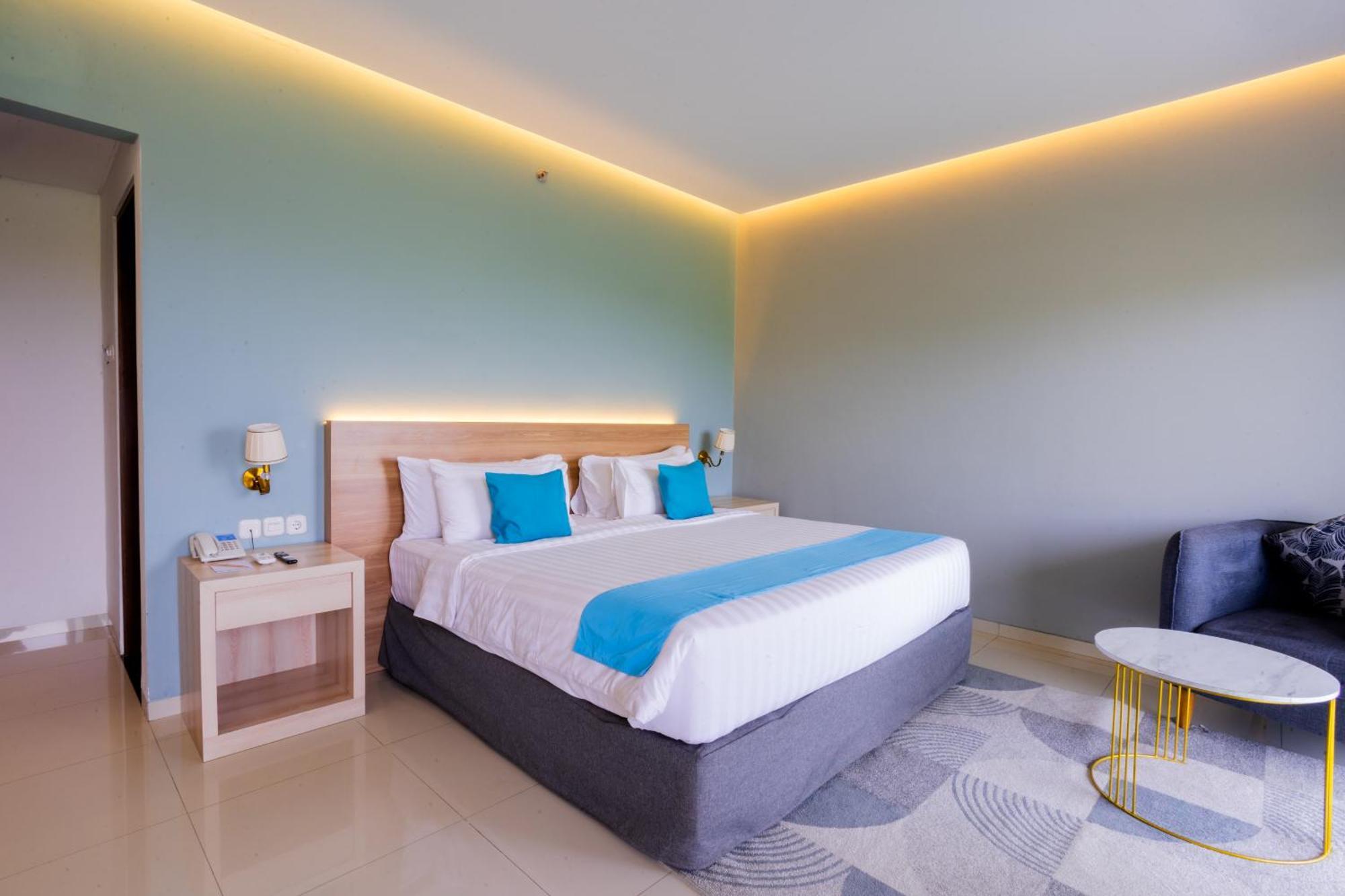 Zasgo Hotel Labuan Bajo Ngoại thất bức ảnh